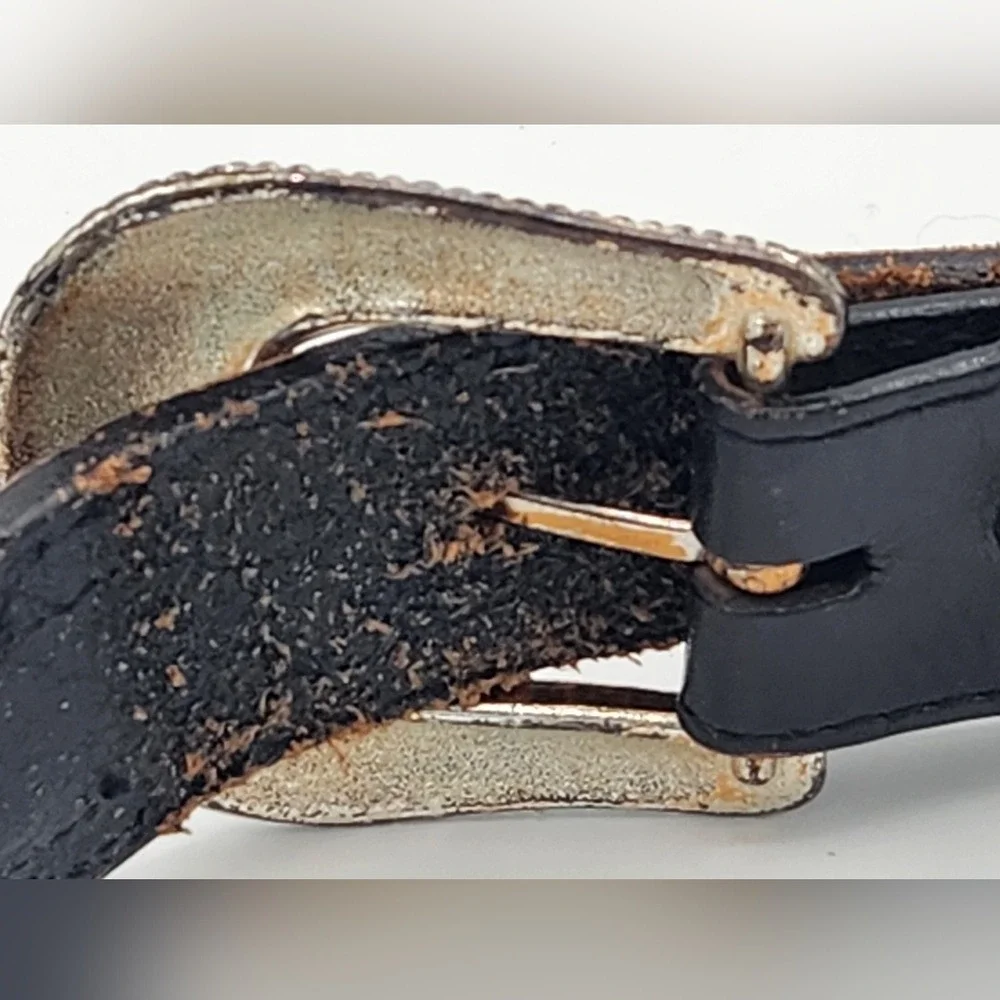 Levis distinguished accessory